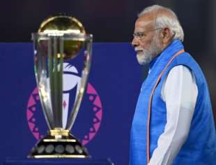 narendra modi dopo la sconfitta dell india ai mondiali di cricket