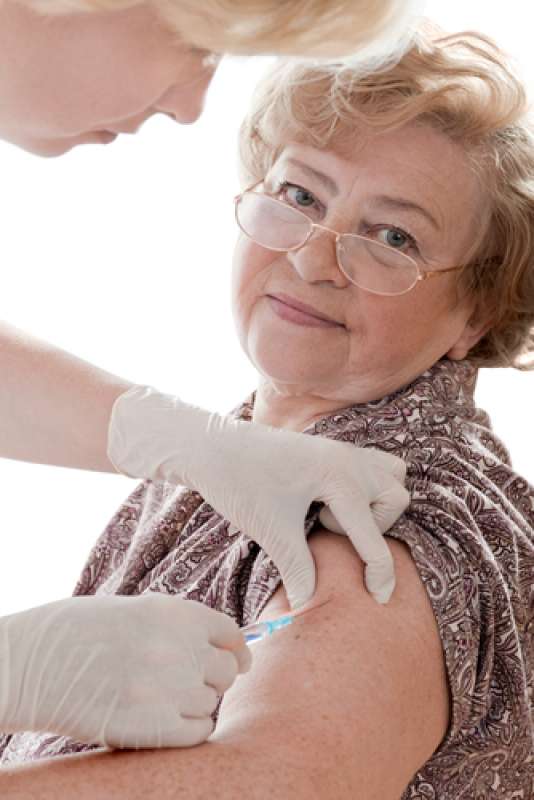anziani vaccino influenza 1