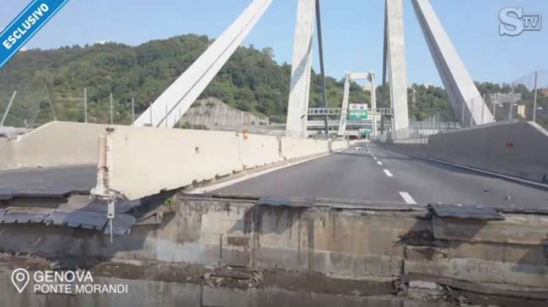 il ponte morandi nel video girato da un drone 9