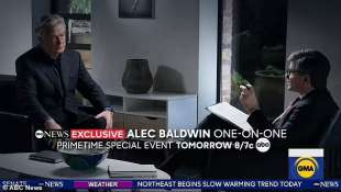 Alec Baldwin intervistato da George Stephanopoulos 2