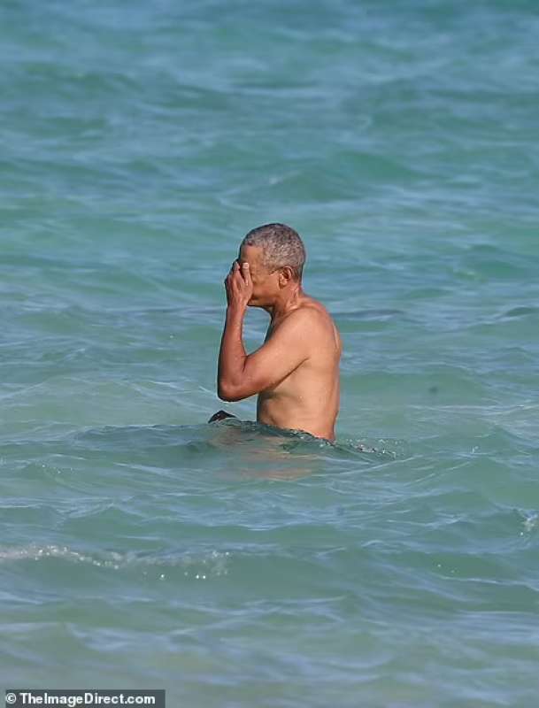 Barack Obama alle Hawaii 8