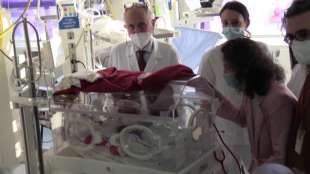 Donna incinta operata al cervello a Torino 4