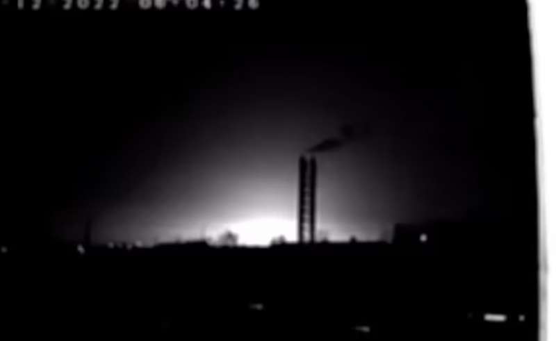 base aerea russa bombardata da droni ucraini 1