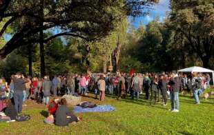 raduno a roma contro il decreto anti rave