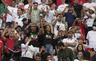 tifosi iraniani in qatar 4